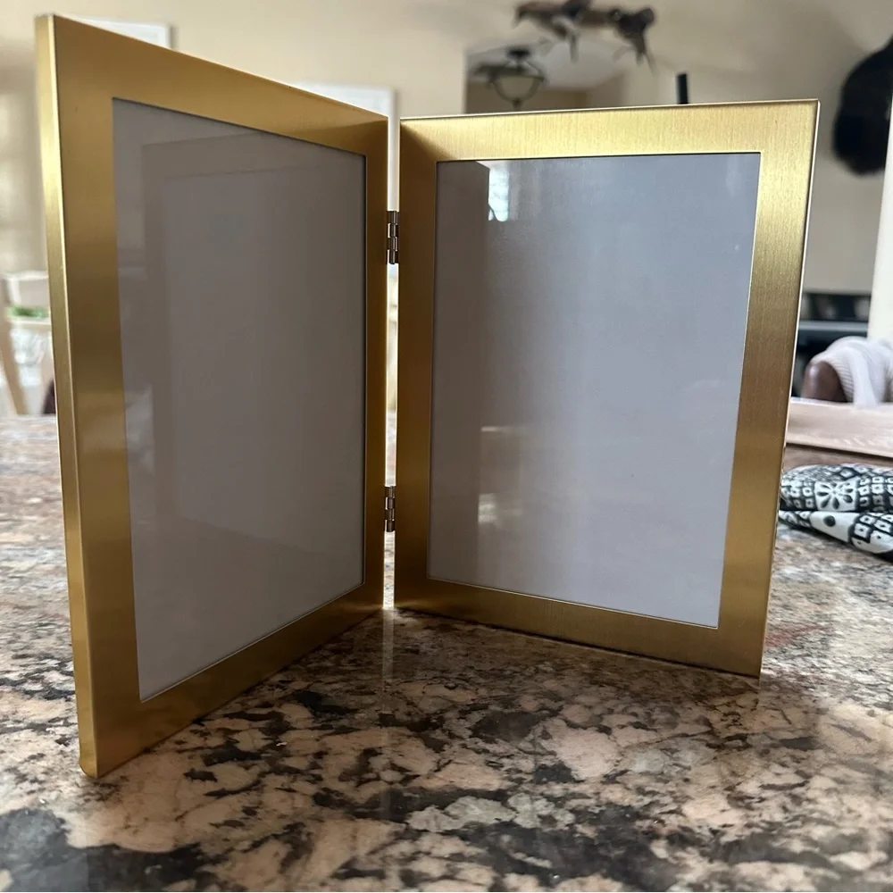 Double-Sided Gold Hinged Picture Frame
